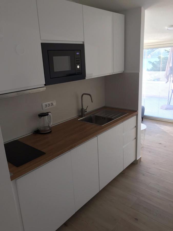Apartments Haramincic M&B Stara Novalja Extérieur photo